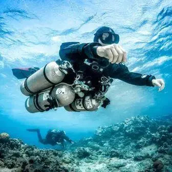Sidemount Diving Equipment - Aquanauts