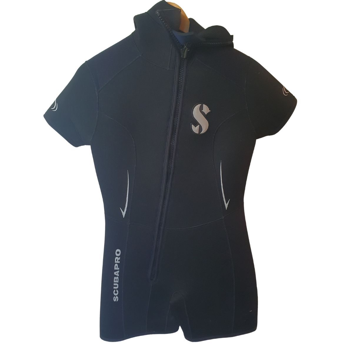 SCUBAPRO DEFINITION 6MM SHORTY WETSUIT SIZE WOMENS SMALL