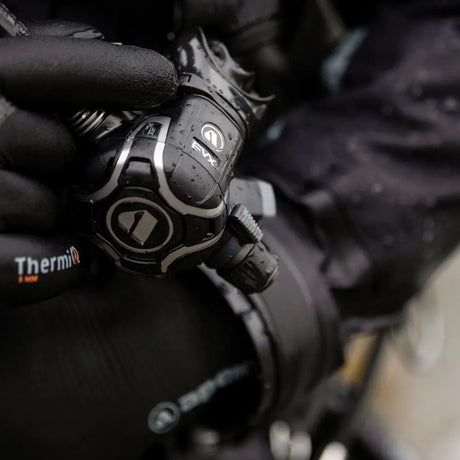 Apeks EVX200 Regulator Set Apeks